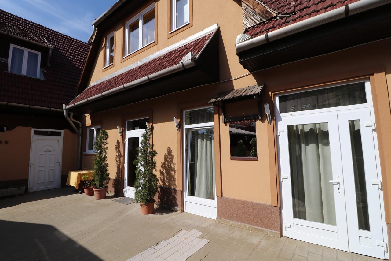 Szekelykert Panzio Bed & Breakfast Miskolc Ngoại thất bức ảnh