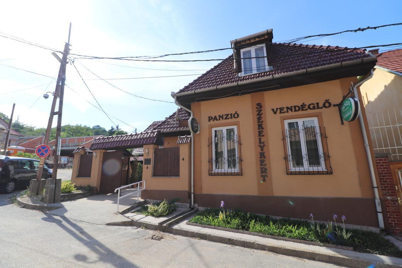Szekelykert Panzio Bed & Breakfast Miskolc Ngoại thất bức ảnh