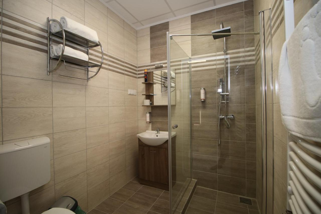 Szekelykert Panzio Bed & Breakfast Miskolc Ngoại thất bức ảnh